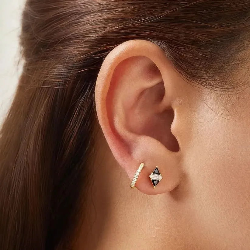 Ania Haie Boucles d'oreilles à clous Triangle Doré Noir/Blanc avec Zircon Cubique E059-07G Bijoux Ania Haie