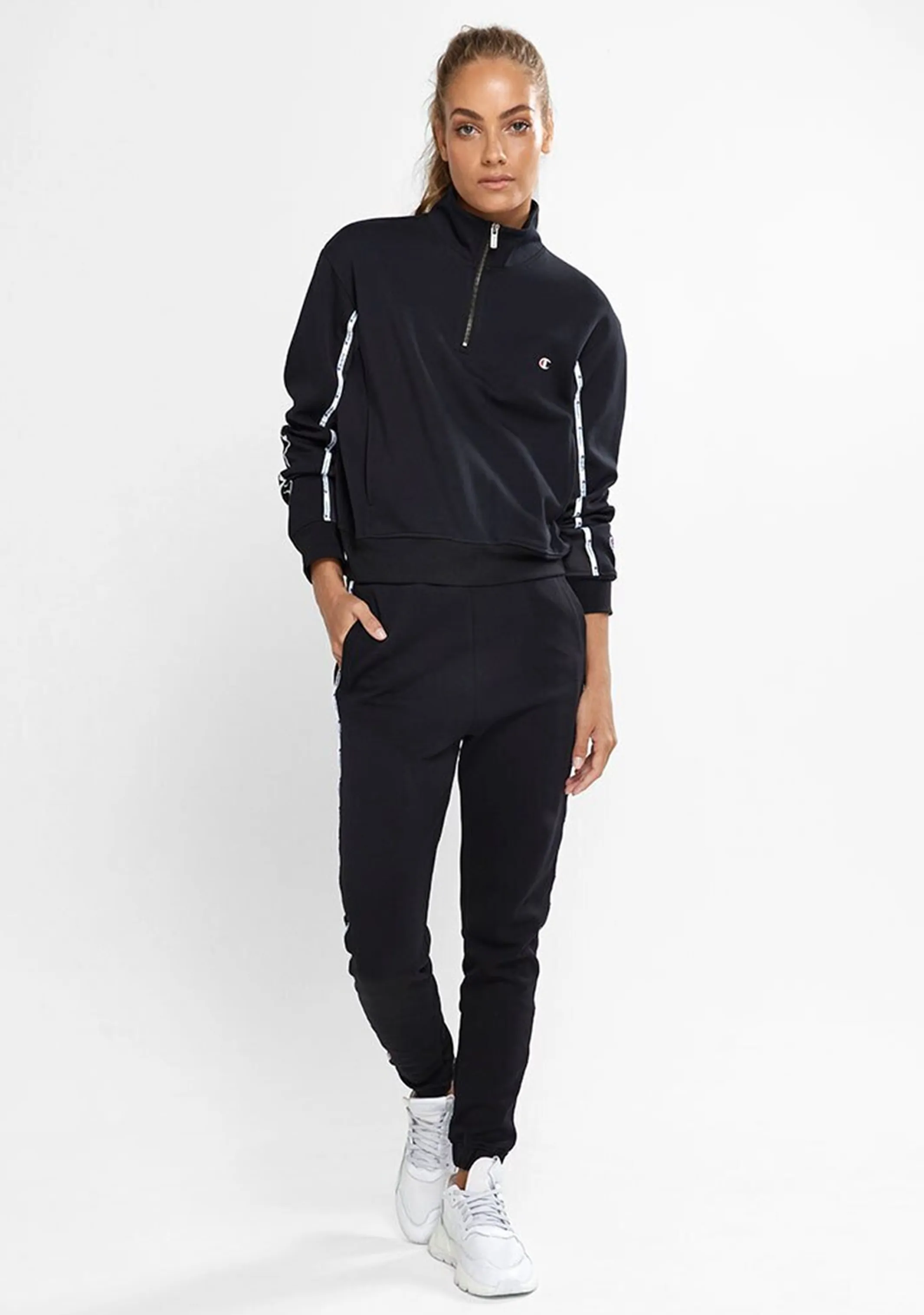 Champion Womens Rochester Quarter Zip Crew <br> CTMTN BLK