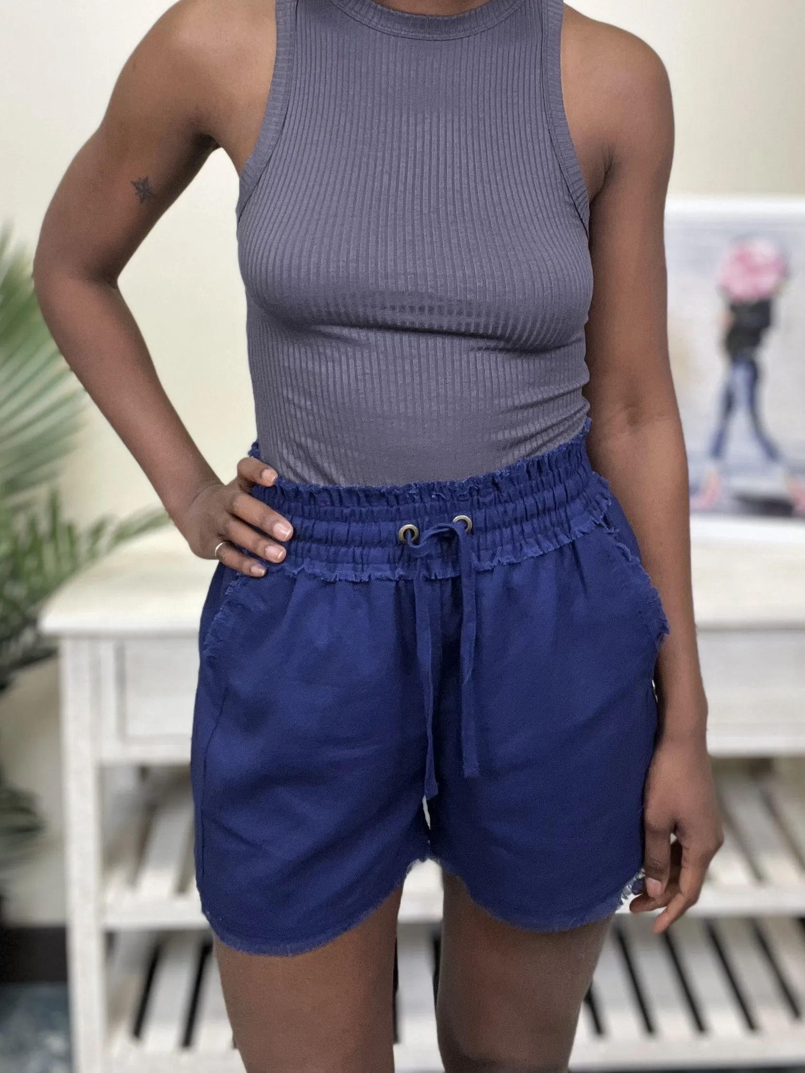 Fierce Lady Women's Casual Frayed Shorts
