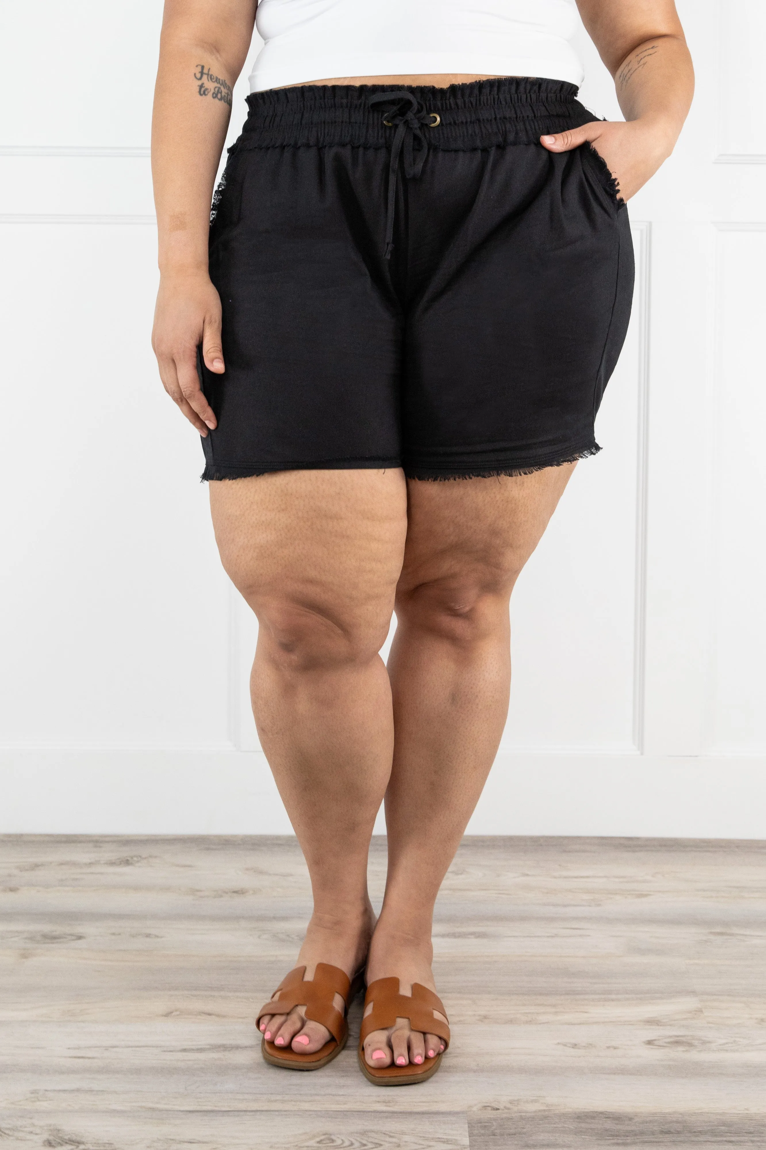 Fierce Lady Women's Casual Frayed Shorts