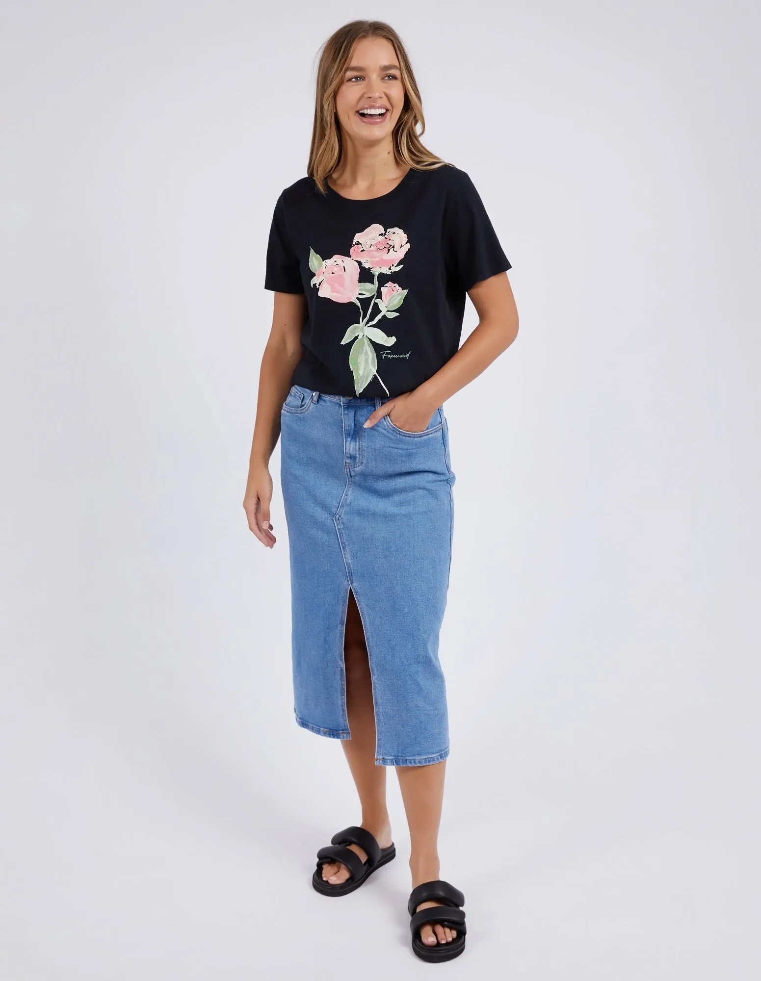 Foxwood Bloom Tee Washed Black