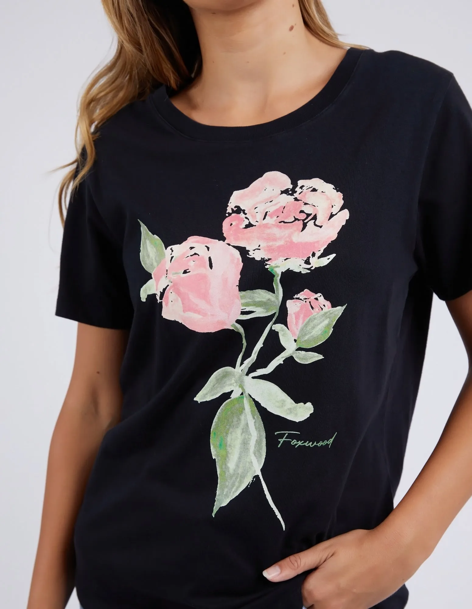 Foxwood Bloom Tee Washed Black