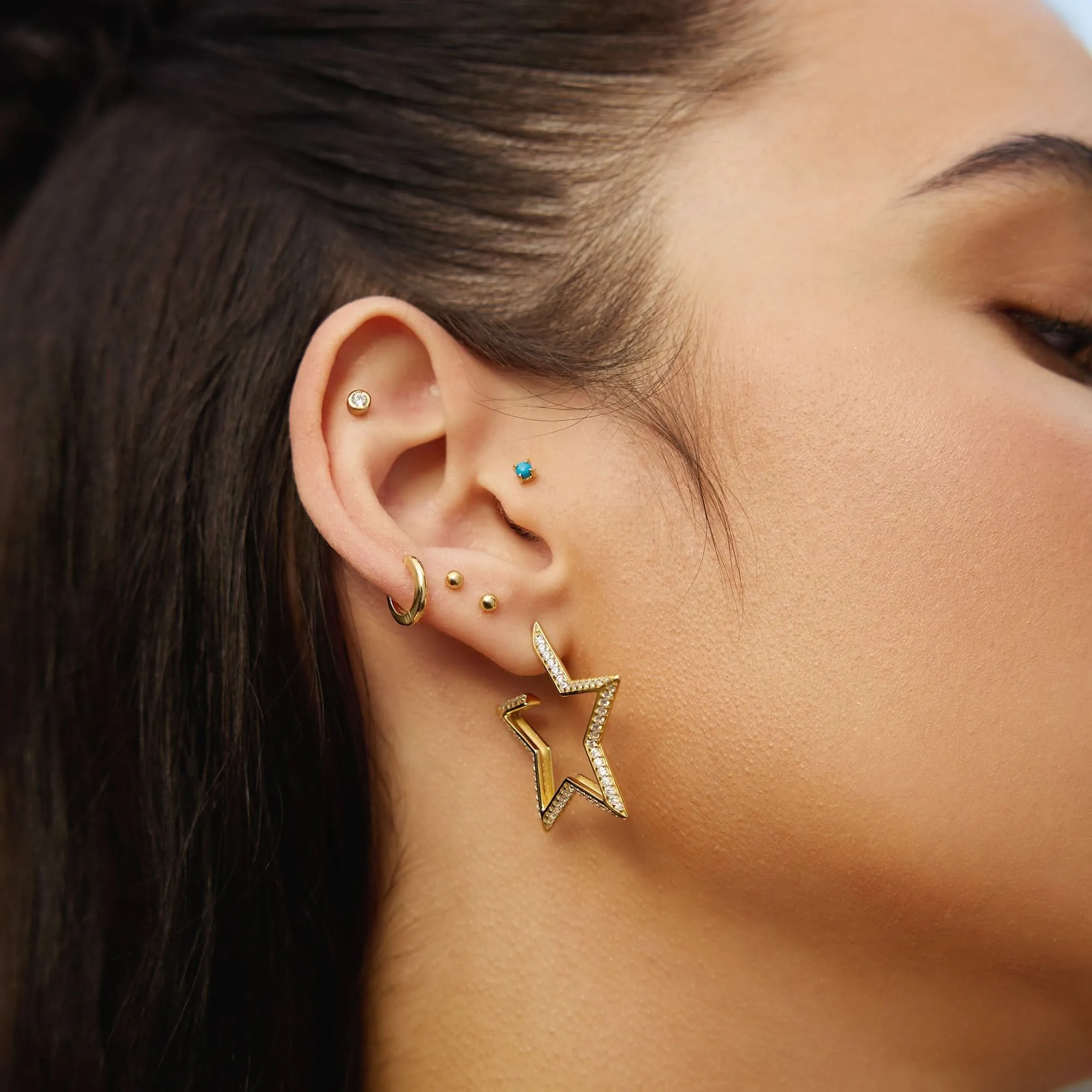 Boucles d'oreilles pavées en or en forme de grande étoile E064-09G Ania Haie Jewellery
