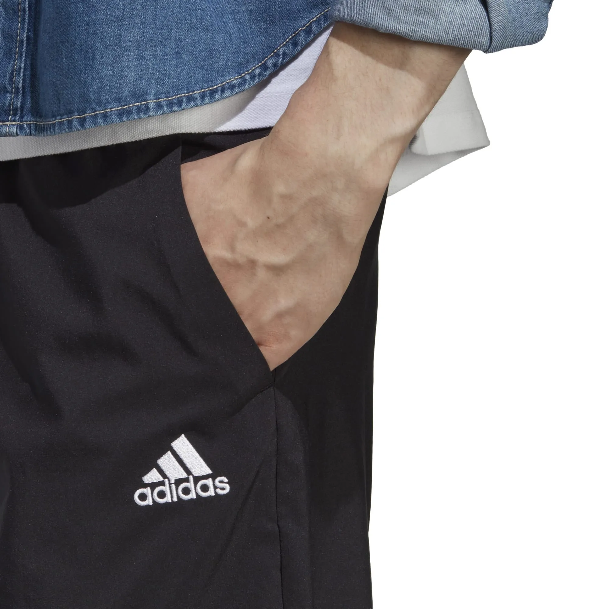 Men's AEROREADY Essentials Chelsea Small Logo Shorts