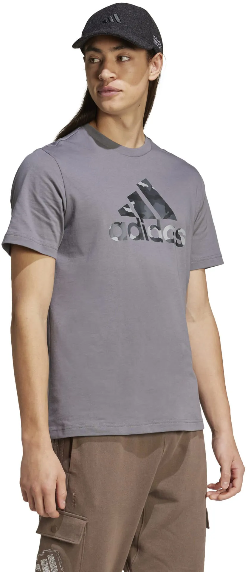 Men's Camo Badge of Sport Graphic T-Shirt