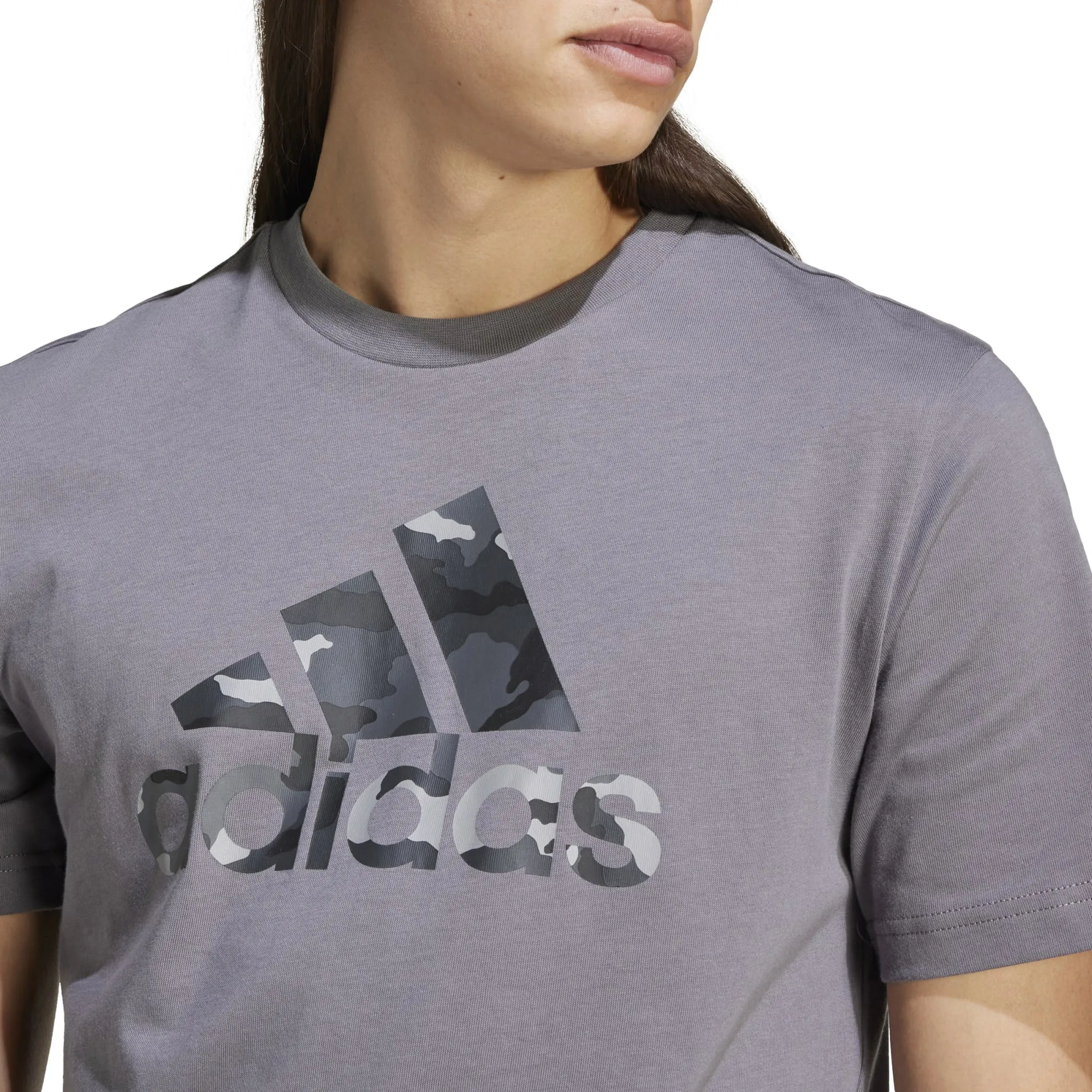 Men's Camo Badge of Sport Graphic T-Shirt