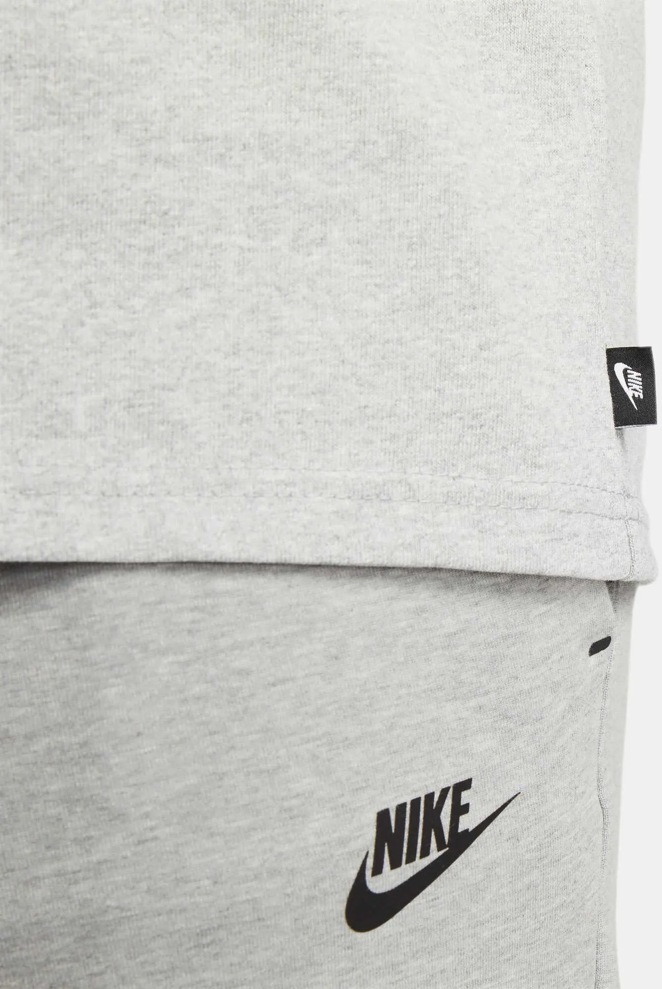 Men's Sportswear Premium Essentials T-Shirt