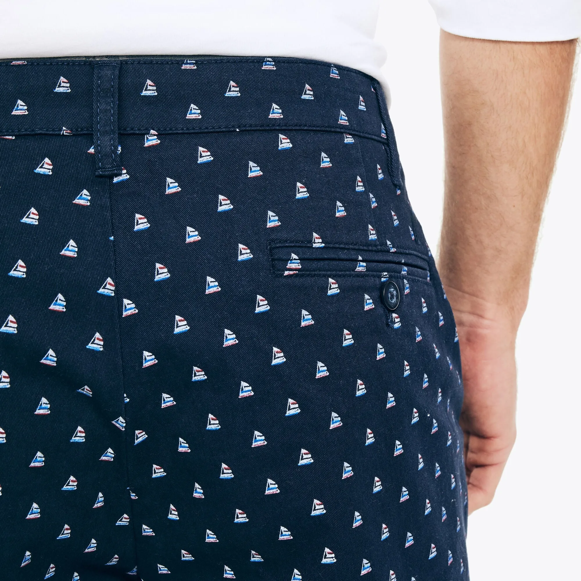 Nautica Mens 9.5" Printed Deck Short