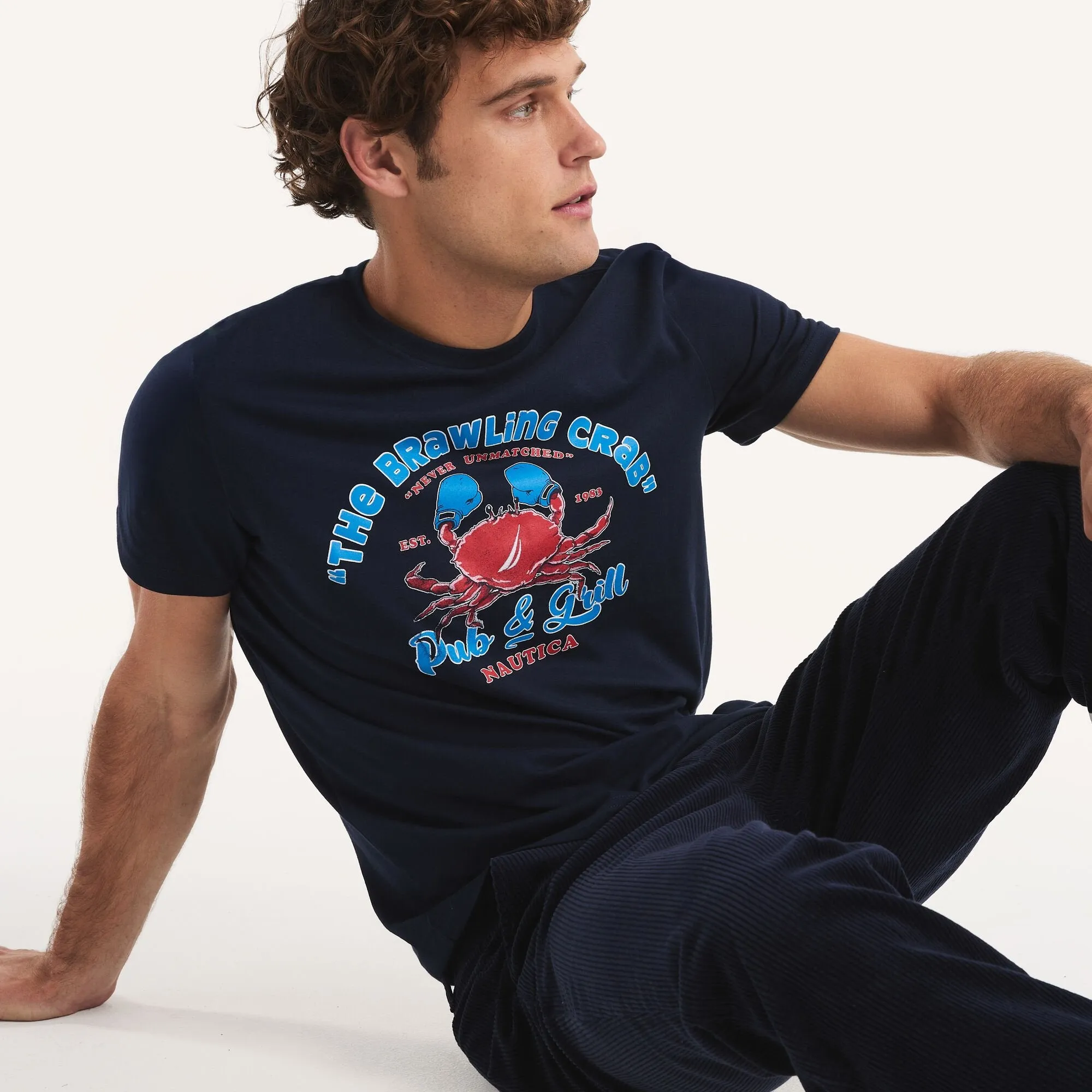 Nautica Mens Fighting Crab Graphic T-Shirt