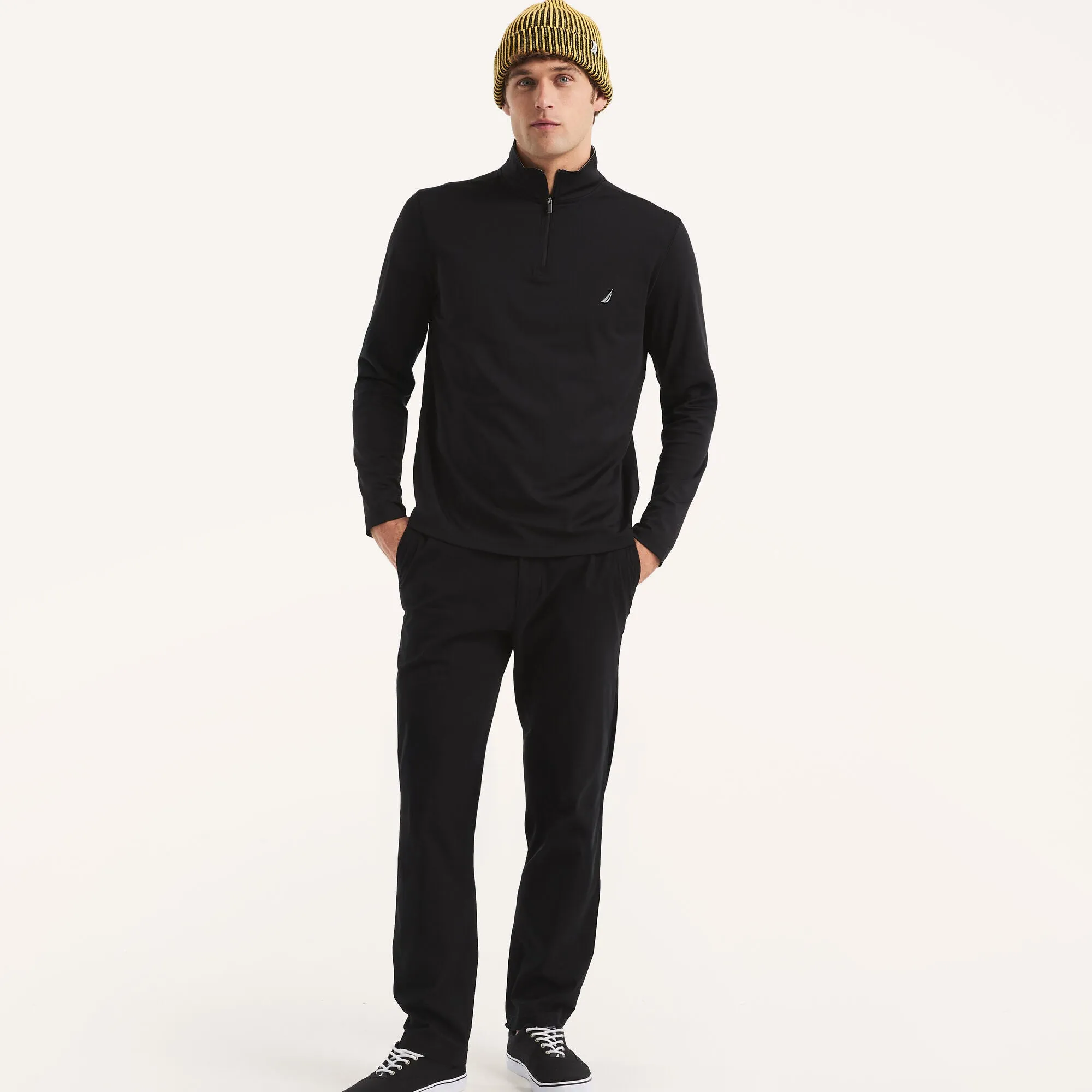 Nautica Mens Textured Interlock Quarter-Zip Sweatshirt