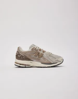 New Balance 1906R Grade-School