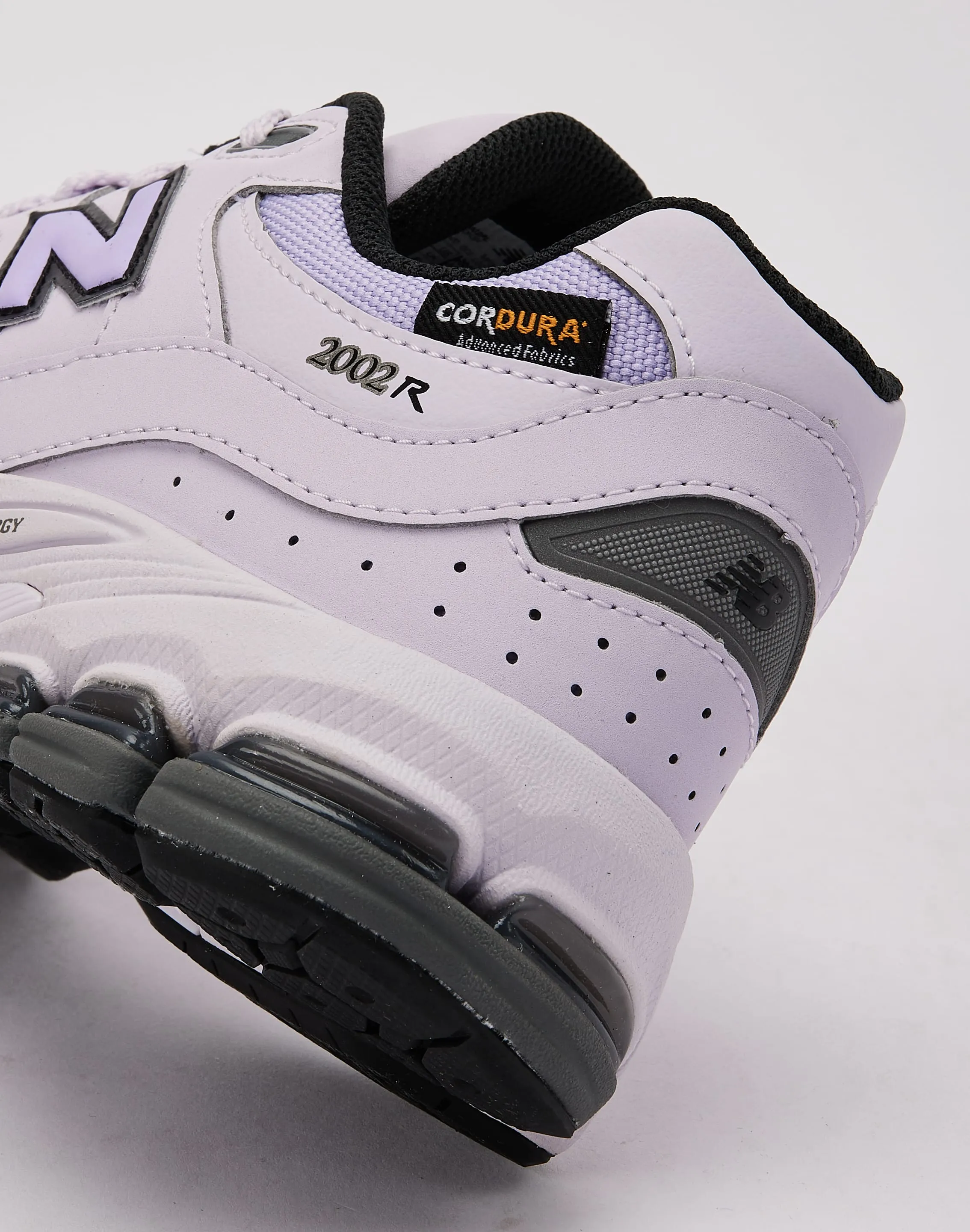 New Balance 2002R Grade-School