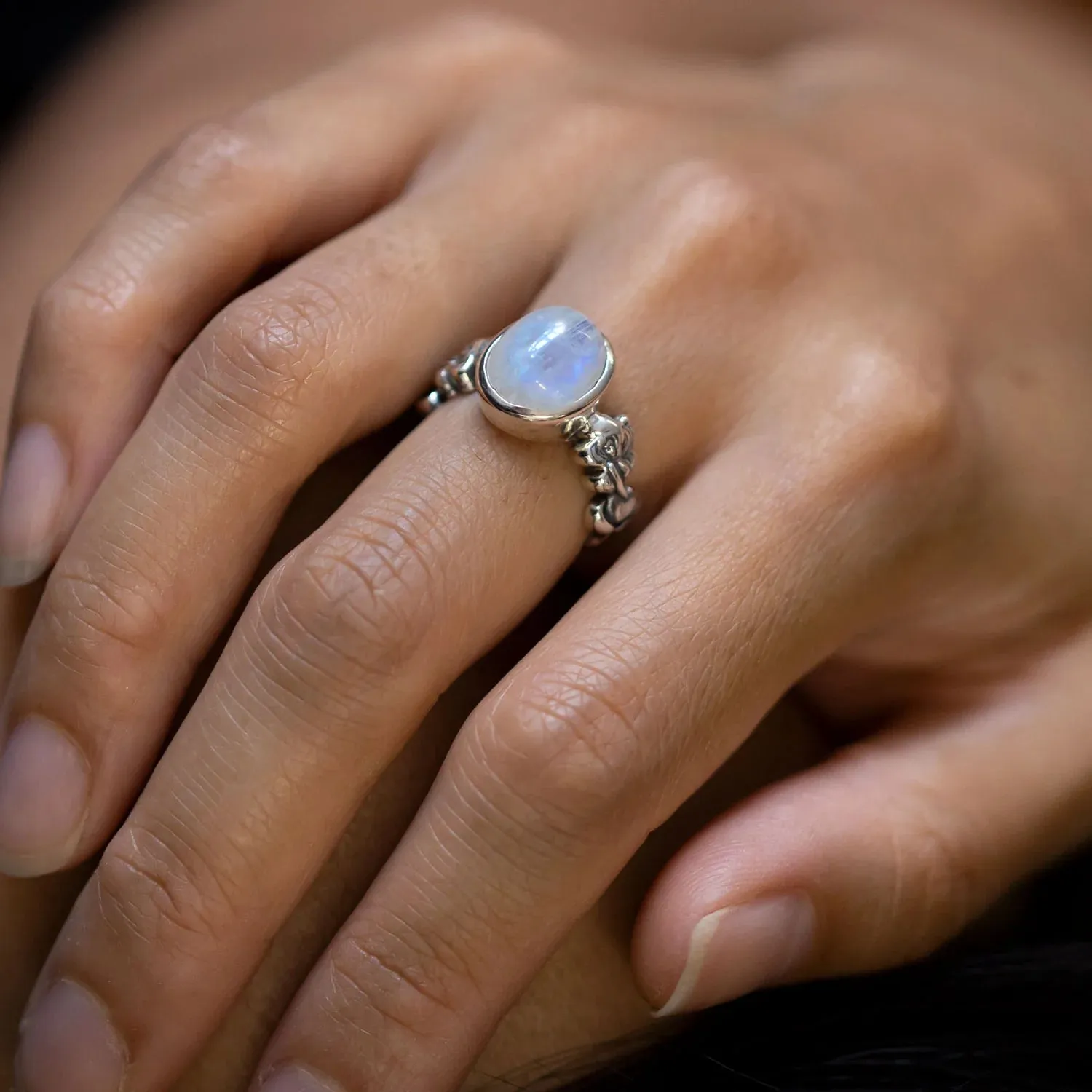Nick Von K Bijoux Nick Von K - Bague sirène en argent sterling avec pierre de lune arc-en-ciel