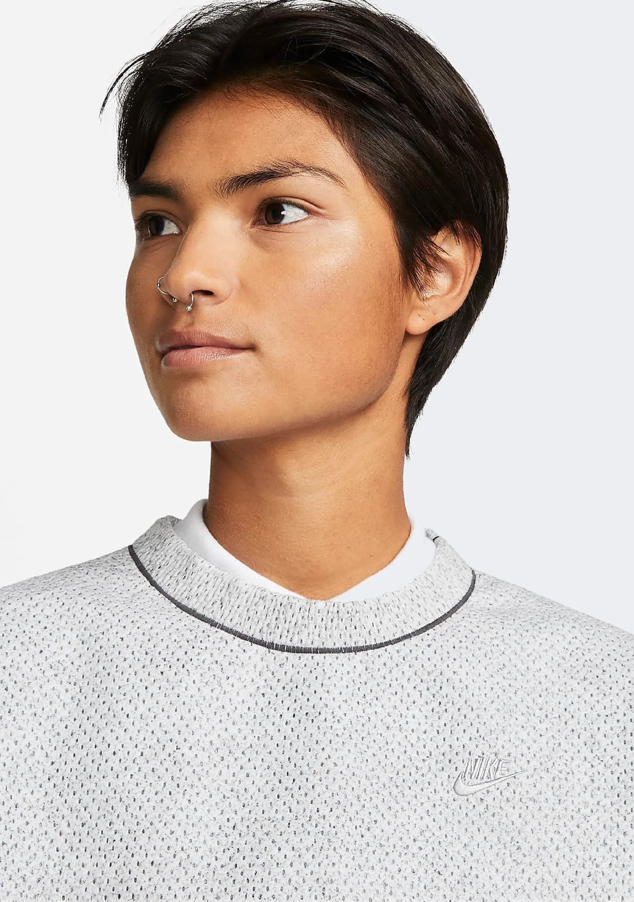 Nike Women's Forward Therma Fit Sweatshirt