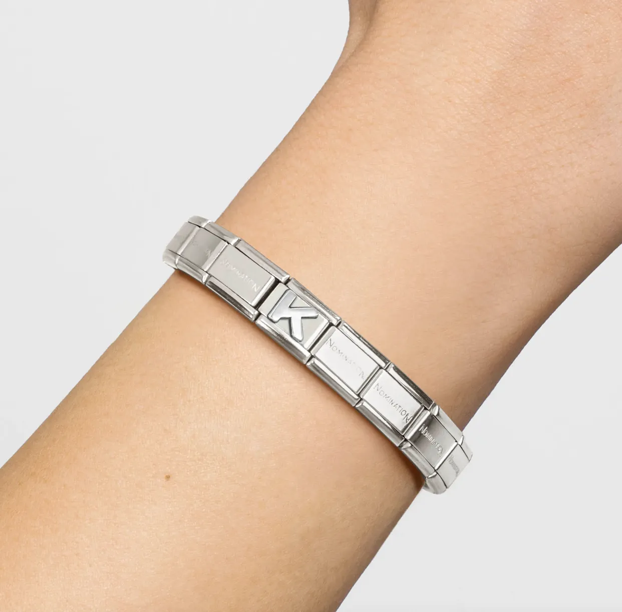 Initiales de Nomination Bijoux Lettre en Argent Charme K