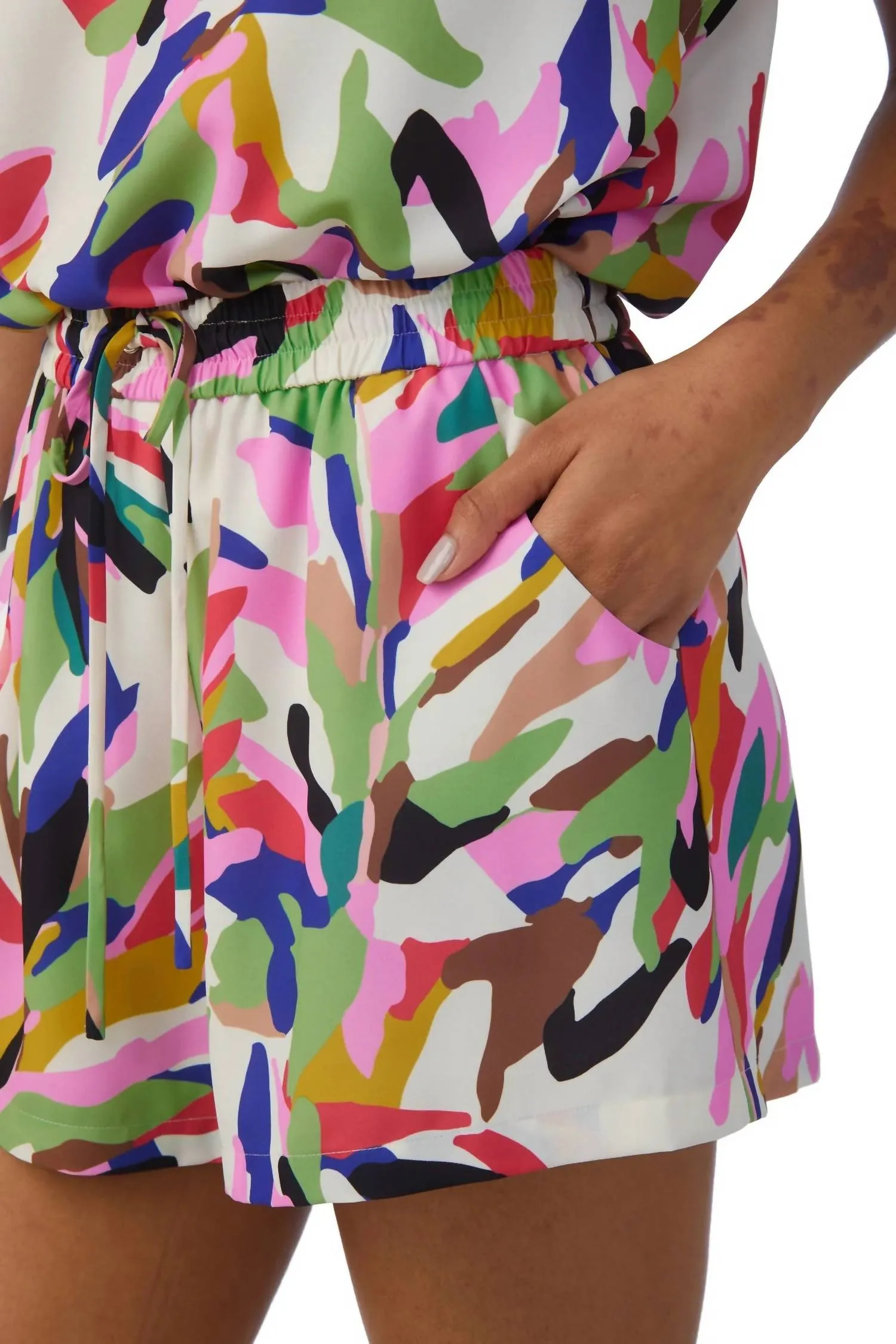 Sara Short In Sunset Palms