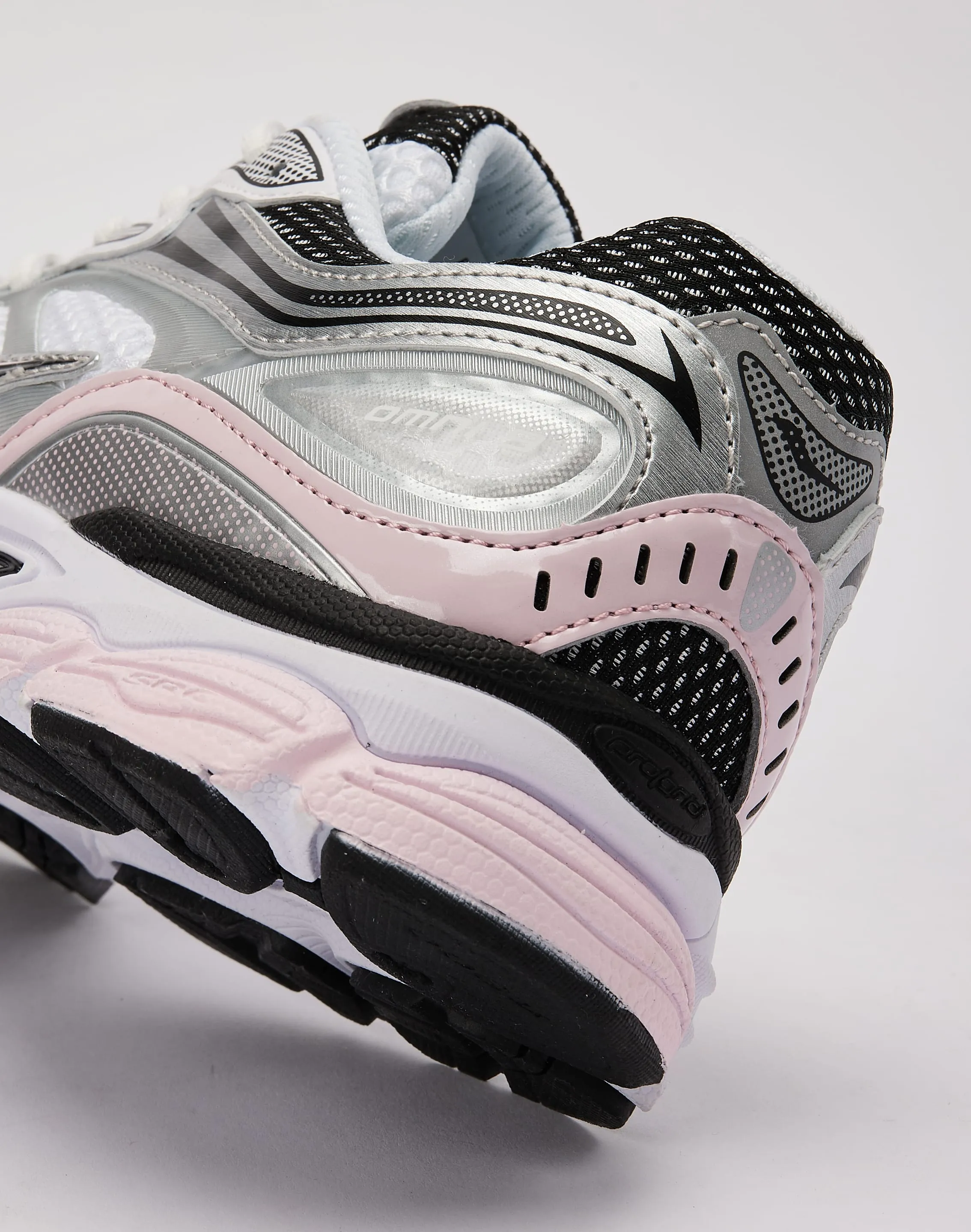 Saucony Omni 9 Grade-School