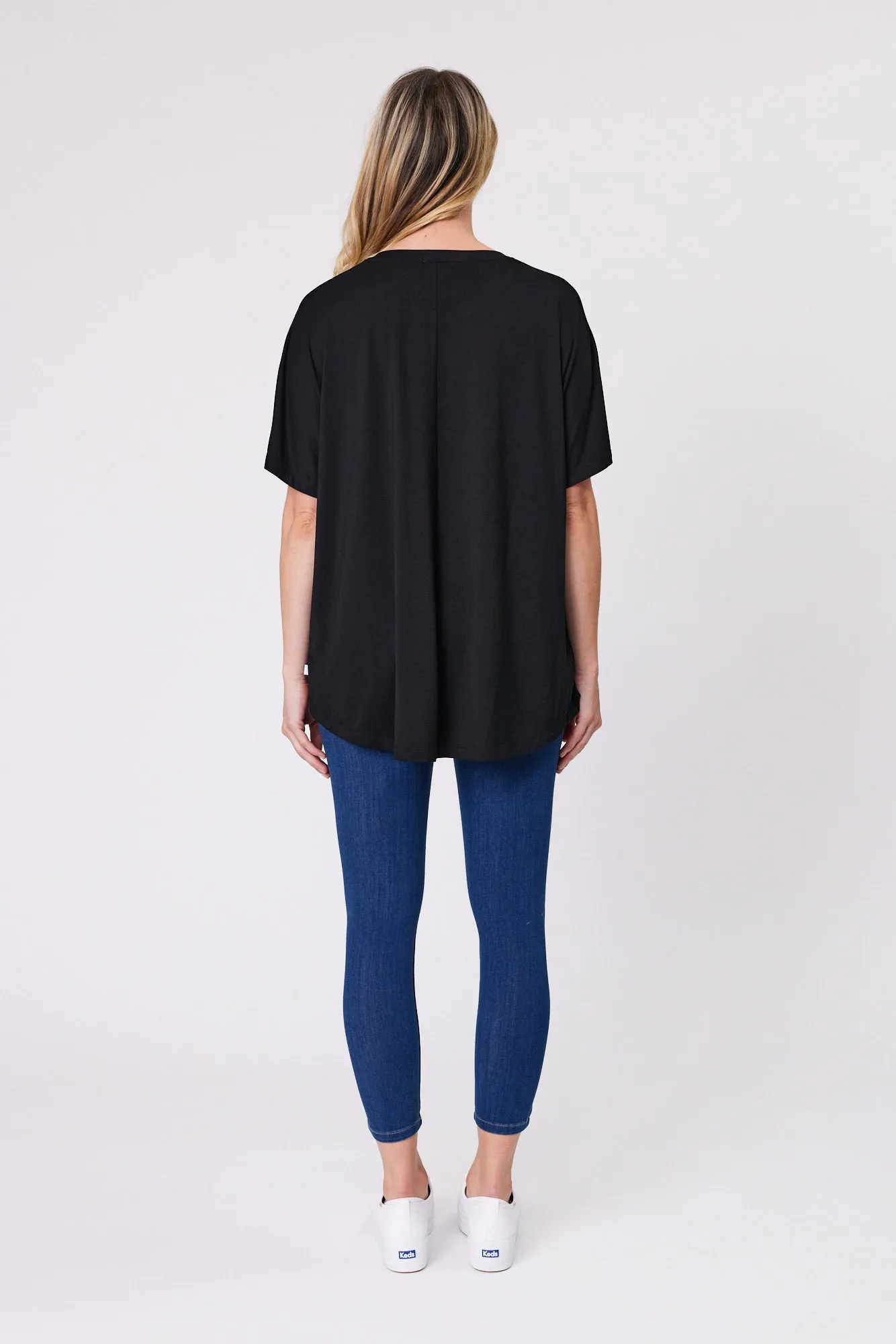 Shine On Essentials Comfort Tee Black