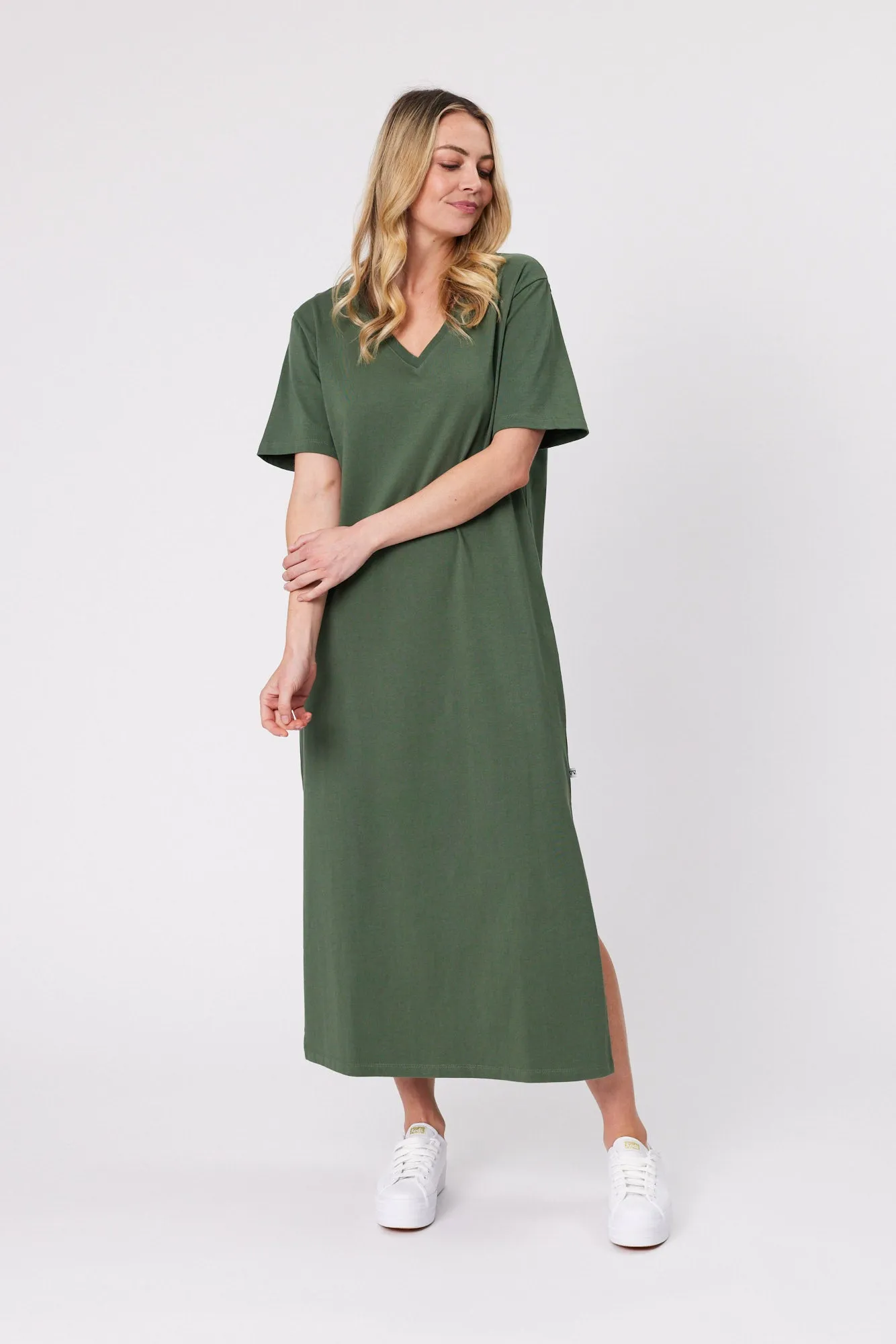 Shine On Essentials Maxi Tee Dress Khaki