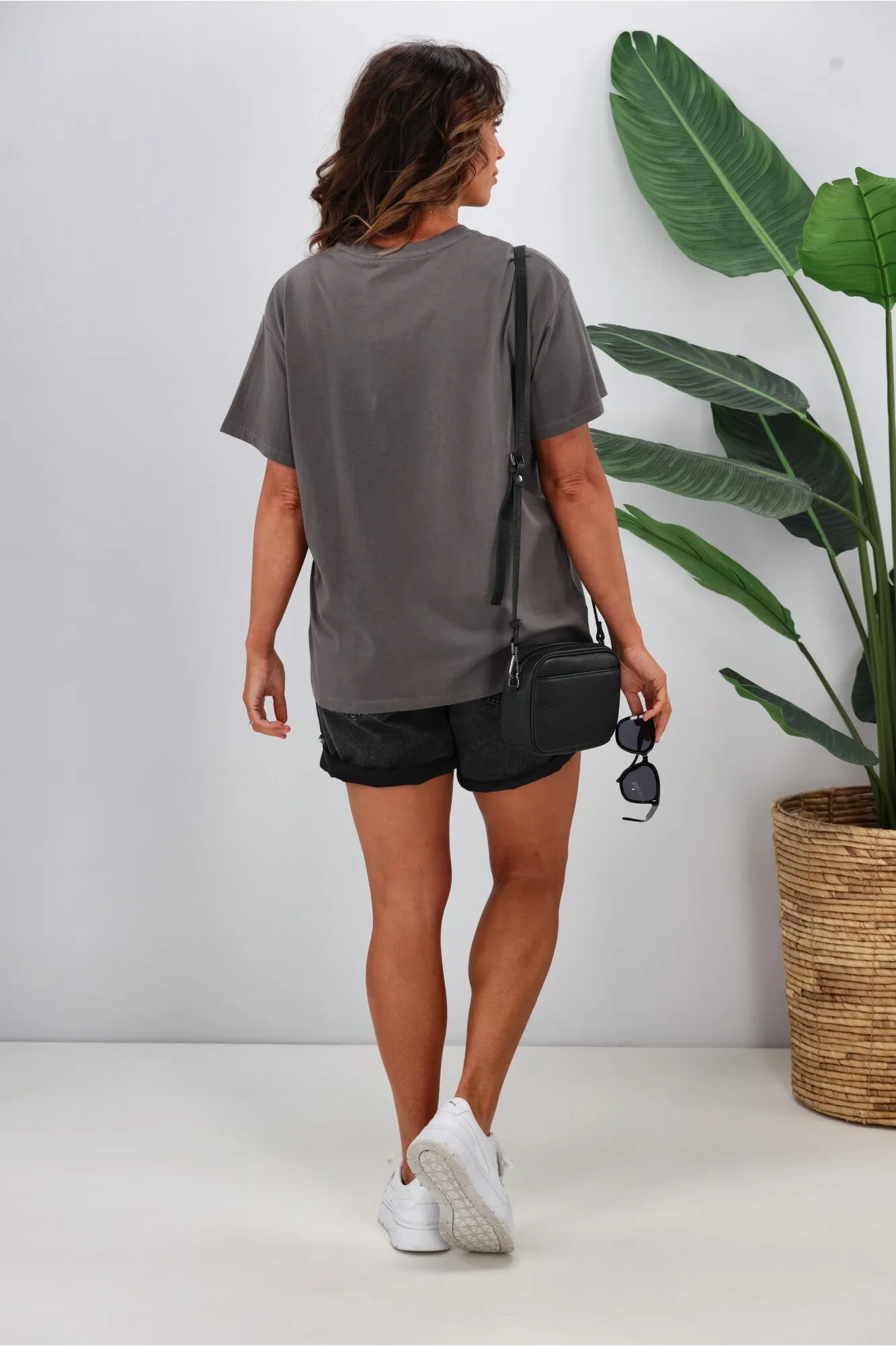 Shine On Label Roses Tee Charcoal
