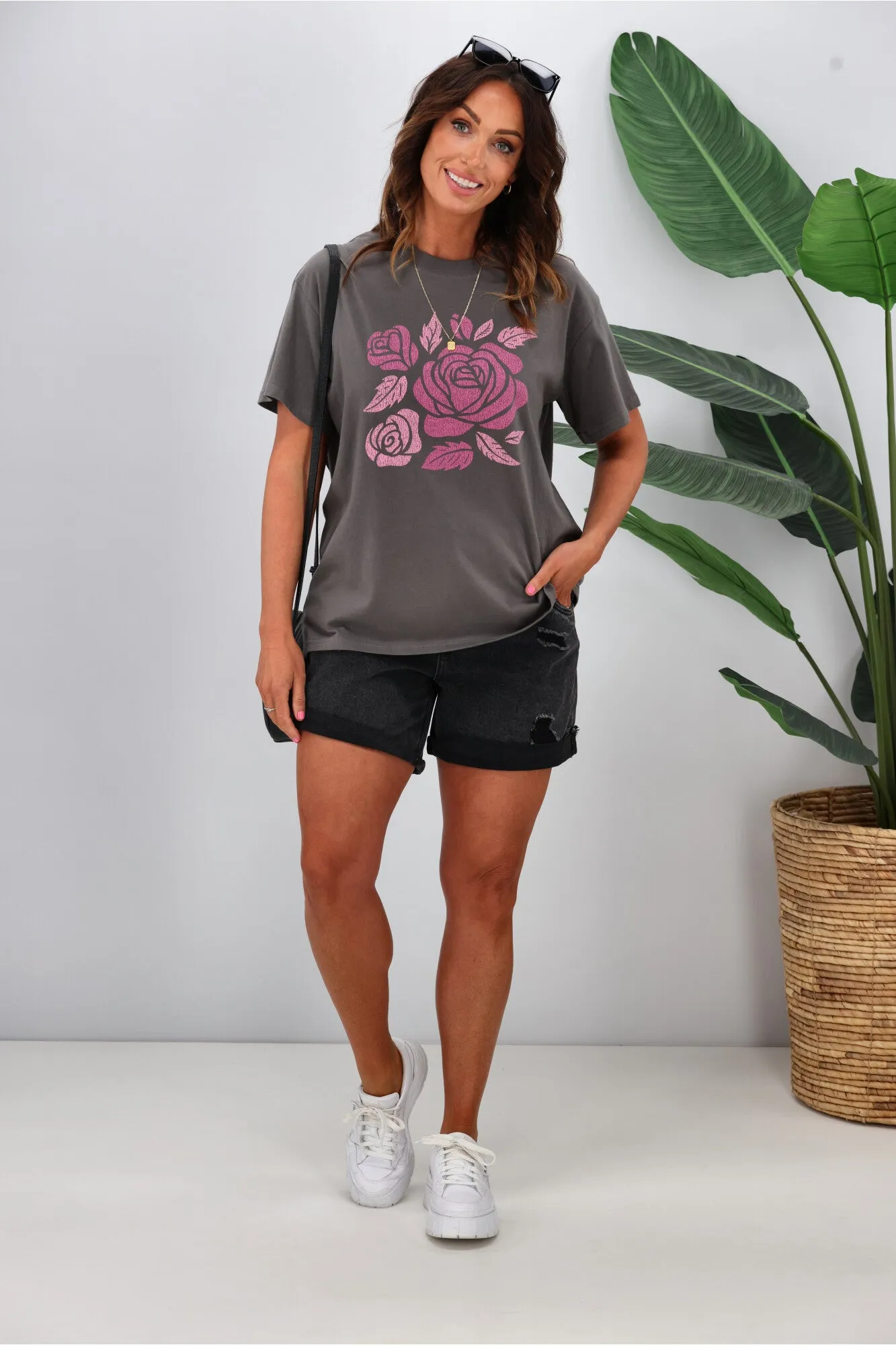 Shine On Label Roses Tee Charcoal