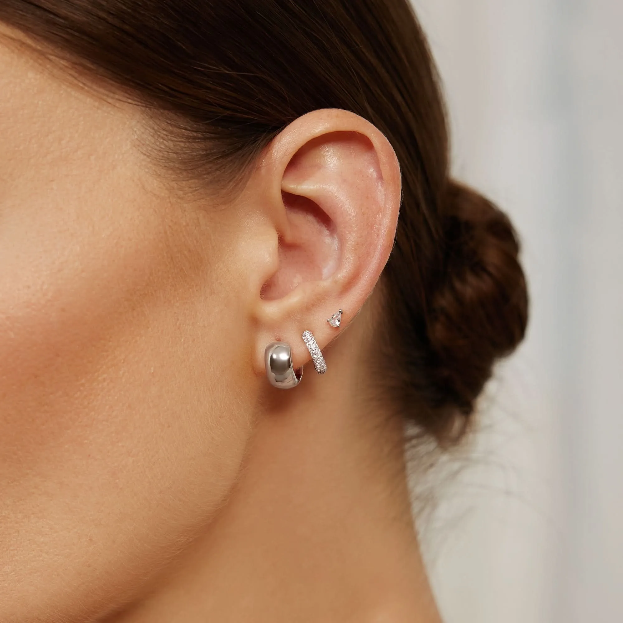 Boucles d'oreilles Huggie petites et dodues en argent E064-04H Ania Haie Jewellery