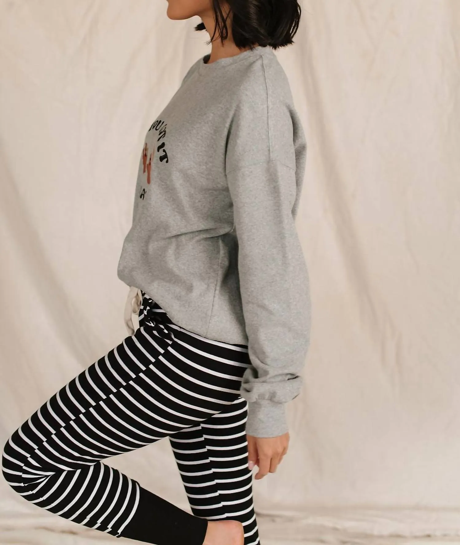 University Pullover In Haunt It